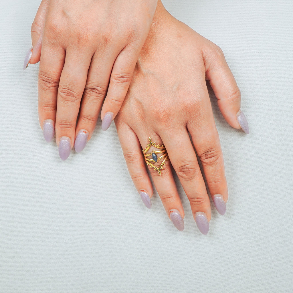Mukut Ring