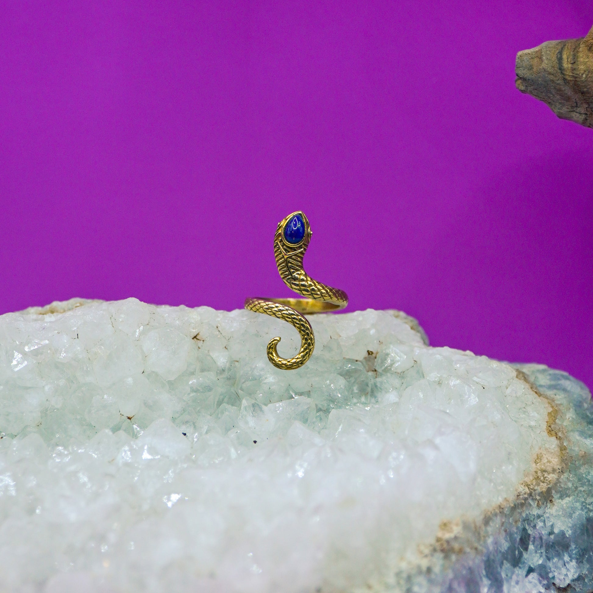 Nagamani Ring