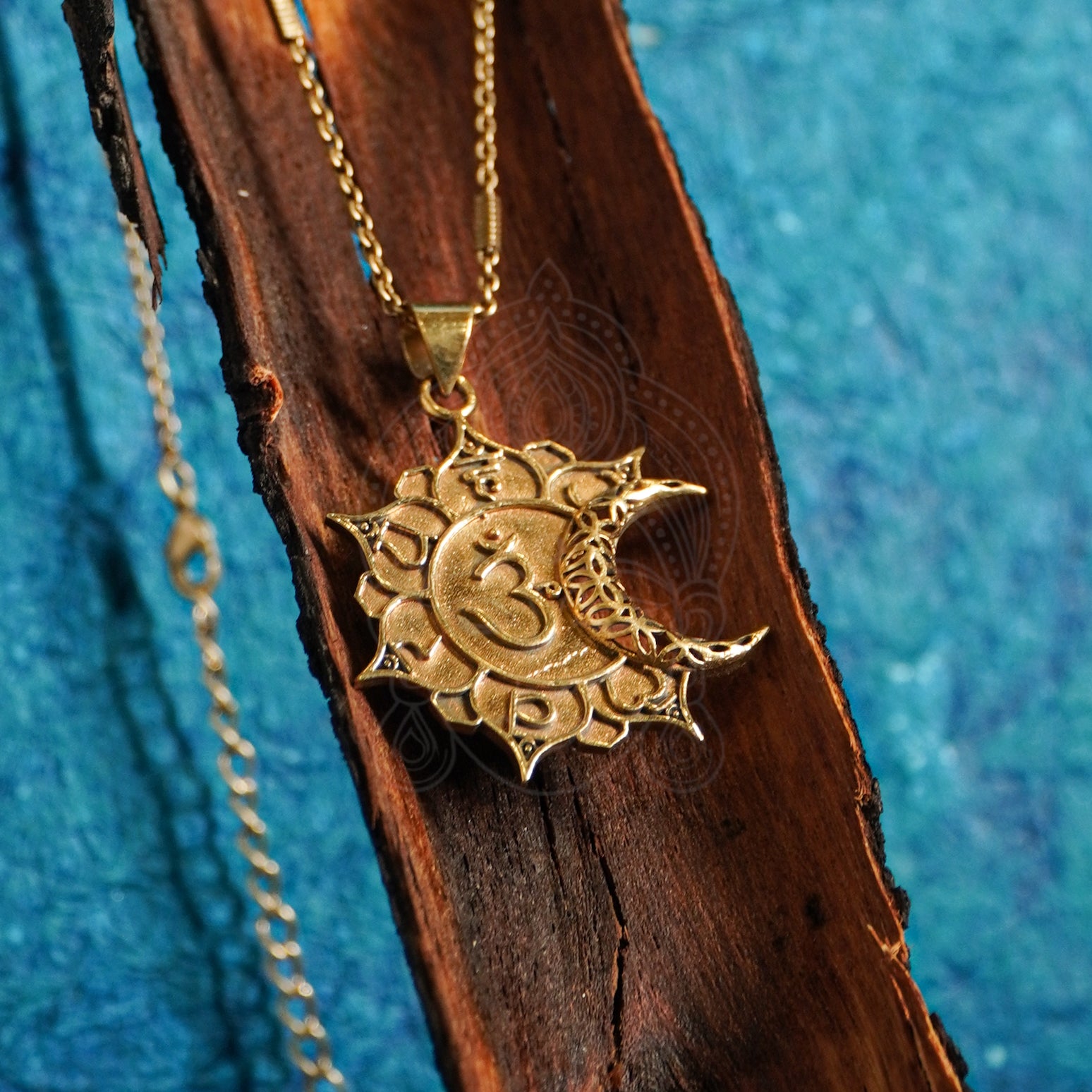 Shivchandra Necklace