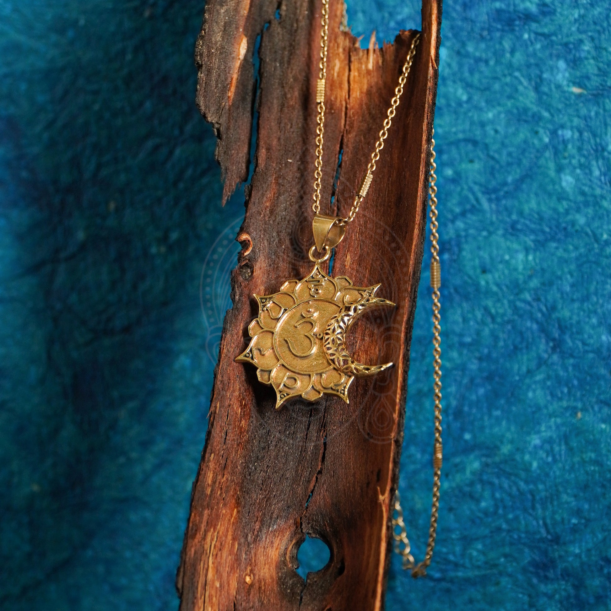 Shivchandra Necklace