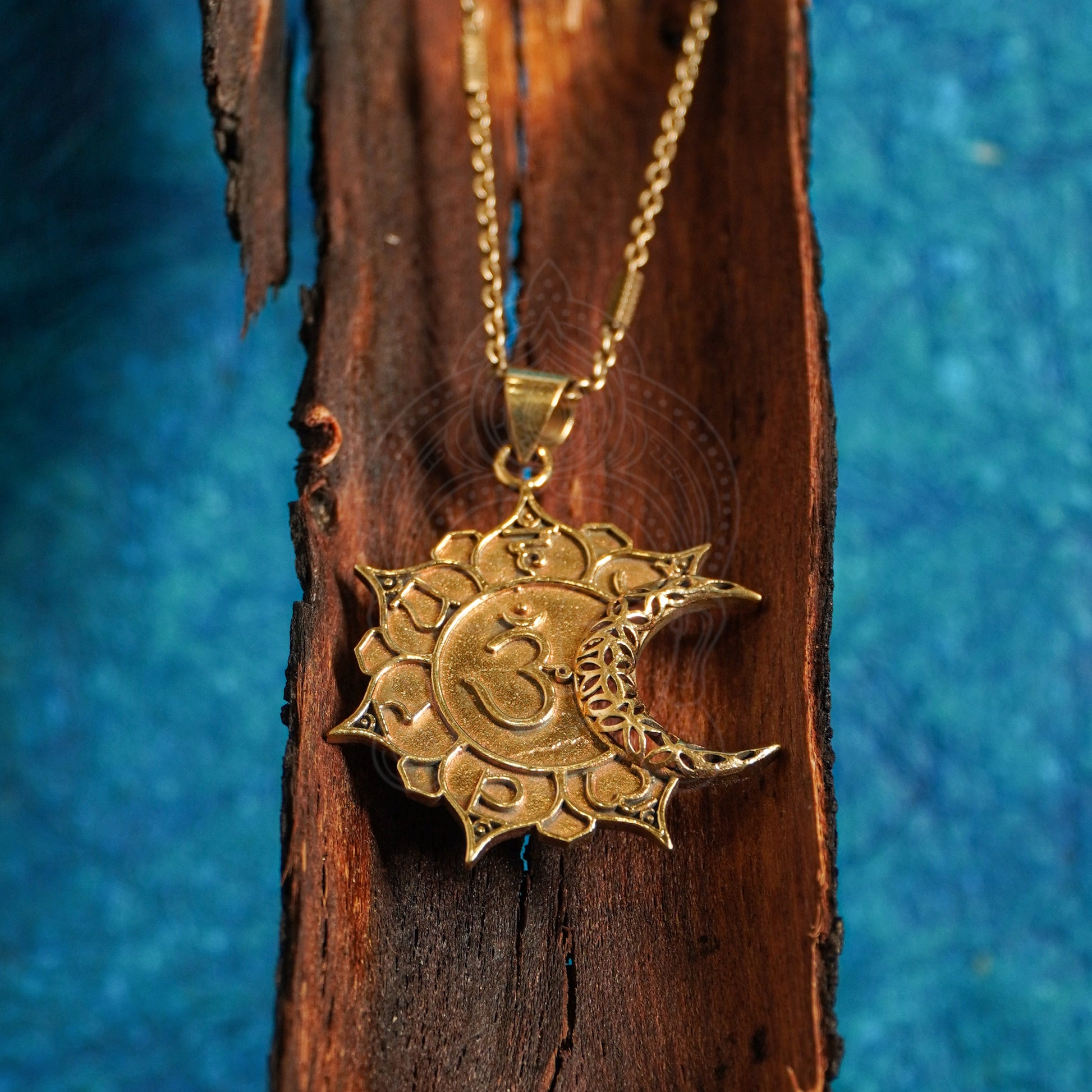 Shivchandra Necklace